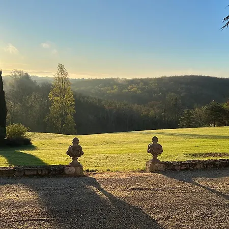 Les Du Midi Bed & Breakfast 4*