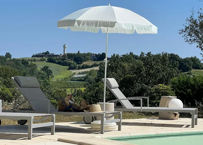 Les Du Midi 4* Saint-Paul-dʼEspis